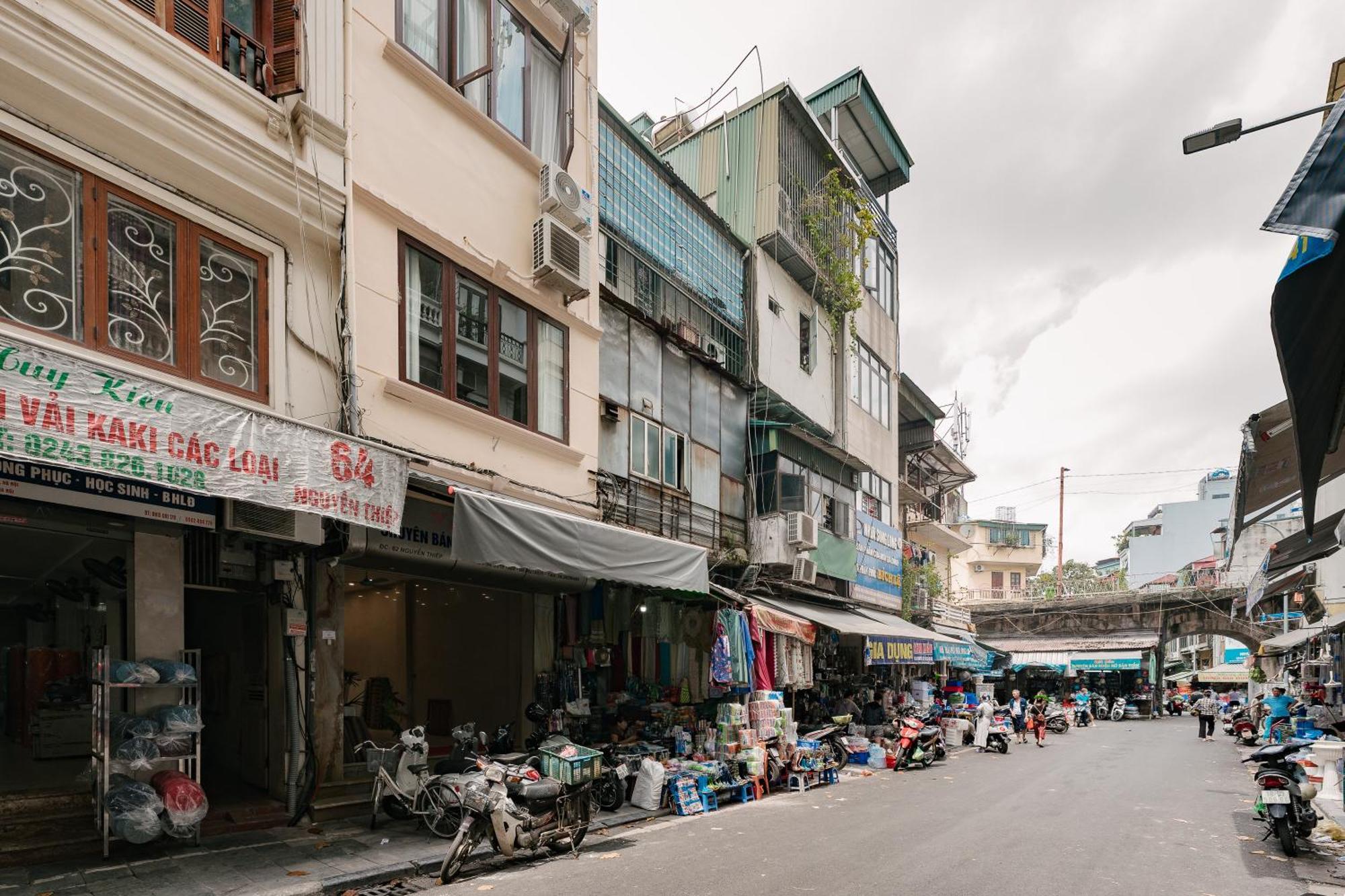 Tamundi Train Street View- Dong Xuan Market Appartement Hanoï